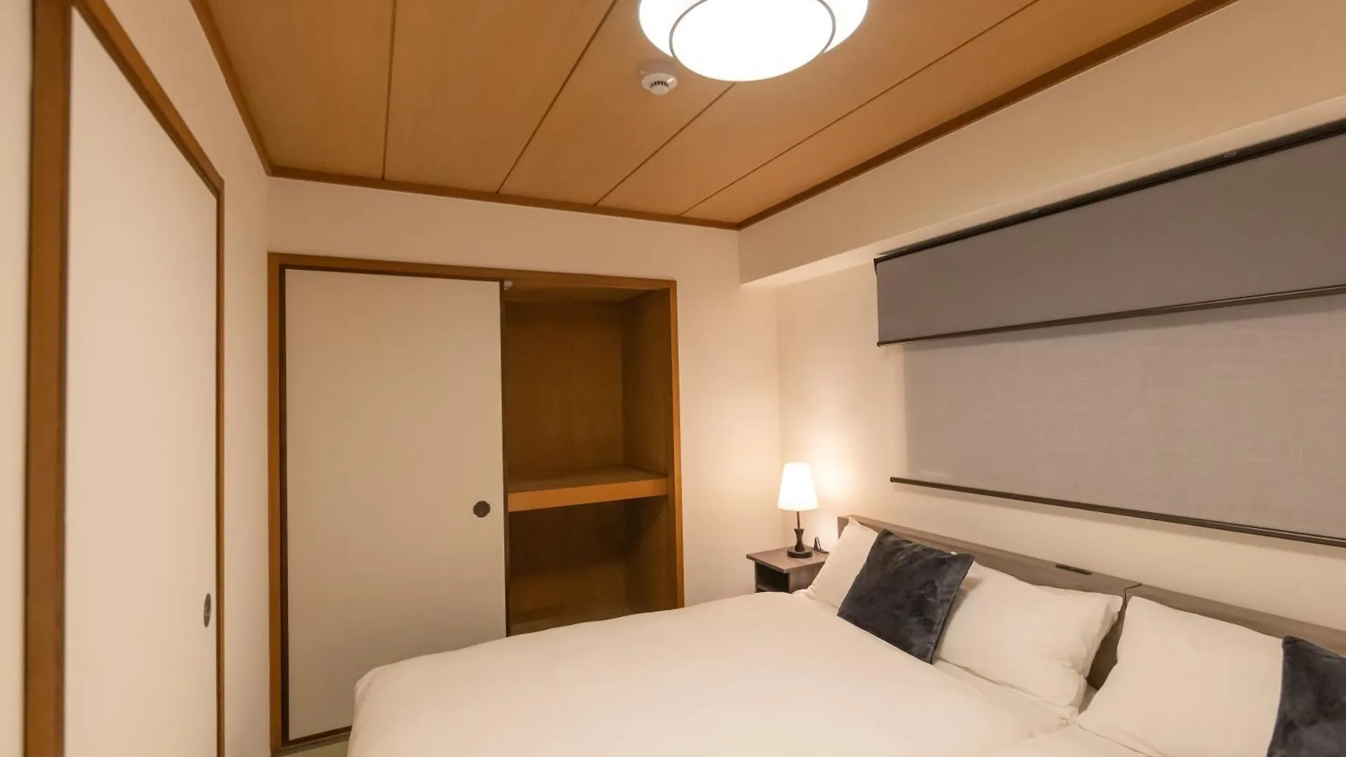 아파트 Dotonbori East Residence Haru - Self Check-In Only 오사카